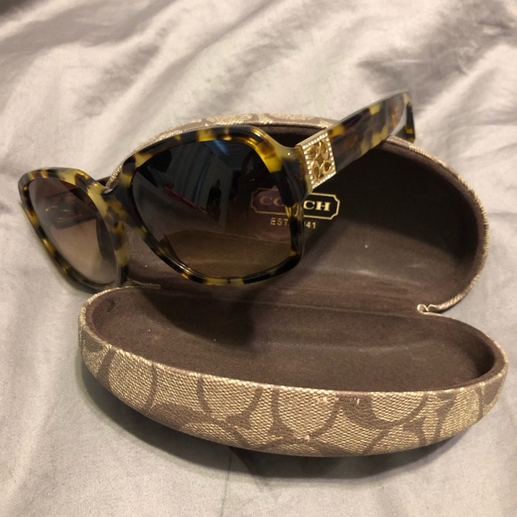 100% Authentic Coach Sunglasses - Picture 1 of 6